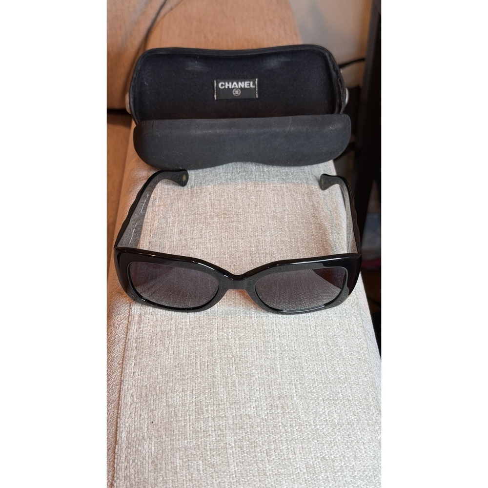 Vintage Chanel 5019 CC Logo Black Quilted Sunglasses Italy - Picture 5 of 16